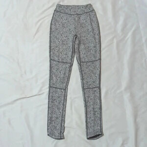 Gymshark Fleur Texture Leggings, Color Charcoal Marl Size XS